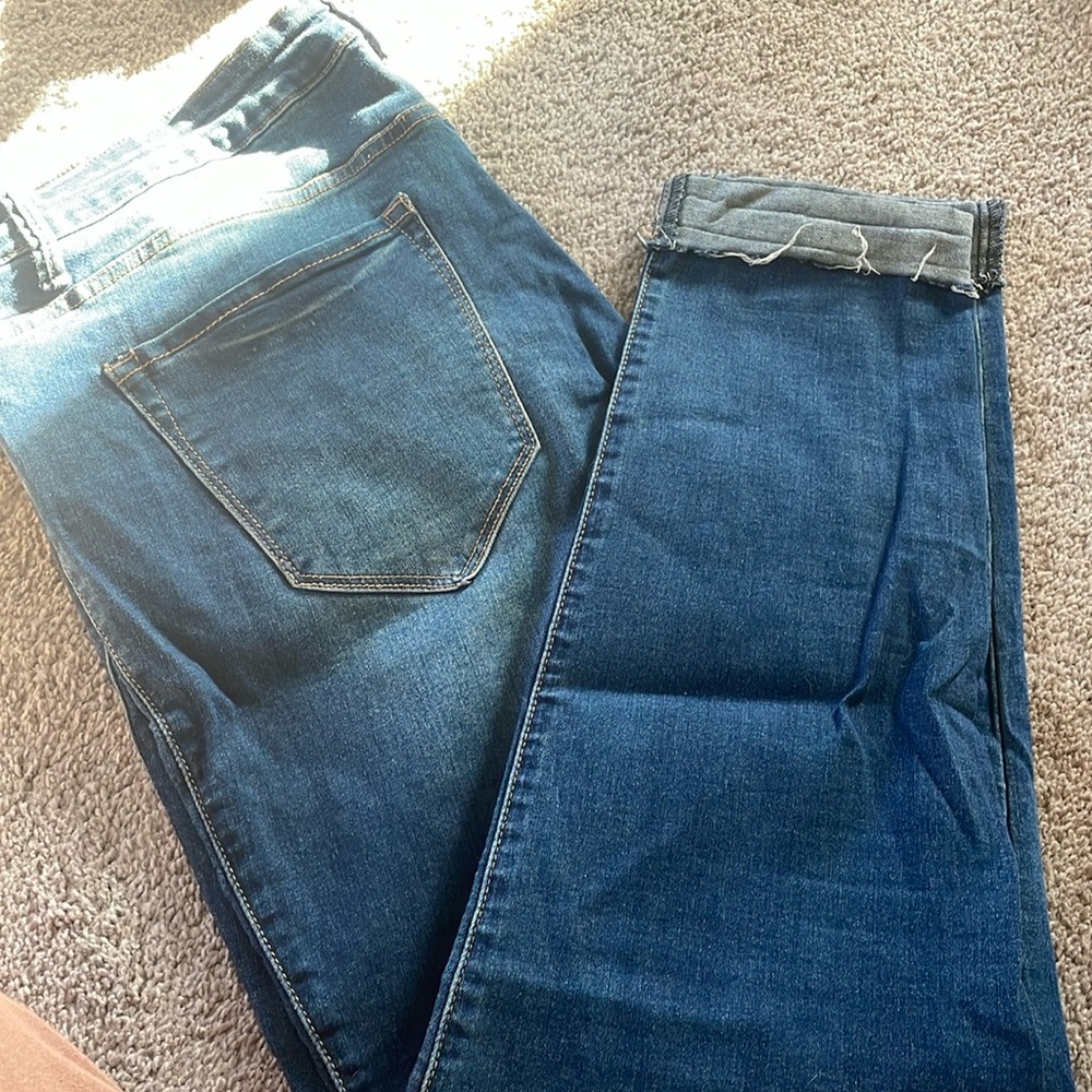 Stretchy jeans
